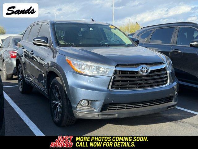 2016 Toyota Highlander