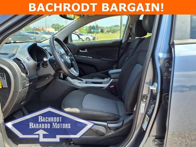 Photo of 2015 Twilight Blue Kia Sportage