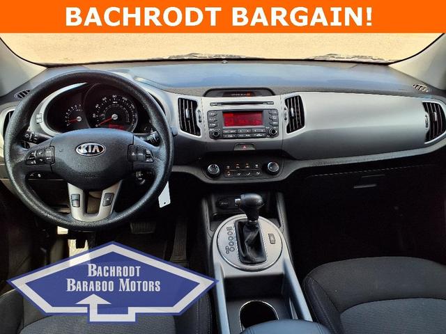 Photo of 2015 Twilight Blue Kia Sportage