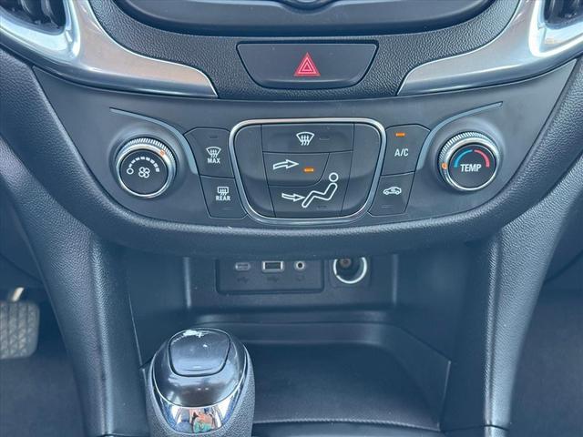 Photo of 2021 Mosaic Black Metallic Chevrolet Equinox