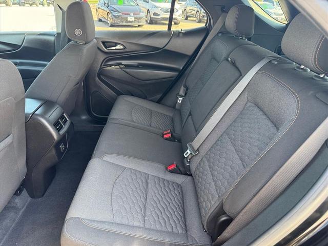 Photo of 2021 Mosaic Black Metallic Chevrolet Equinox