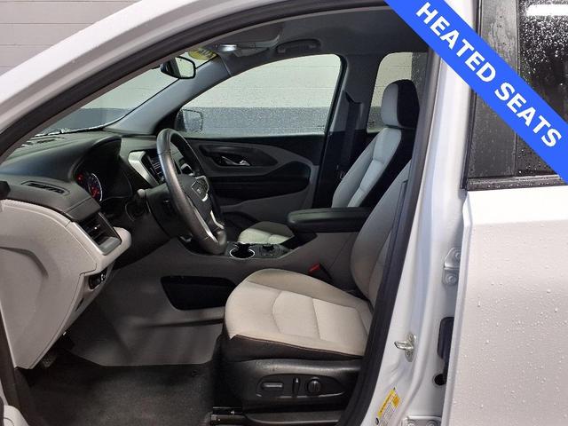 Photo of 2023 Summit White GMC Terrain