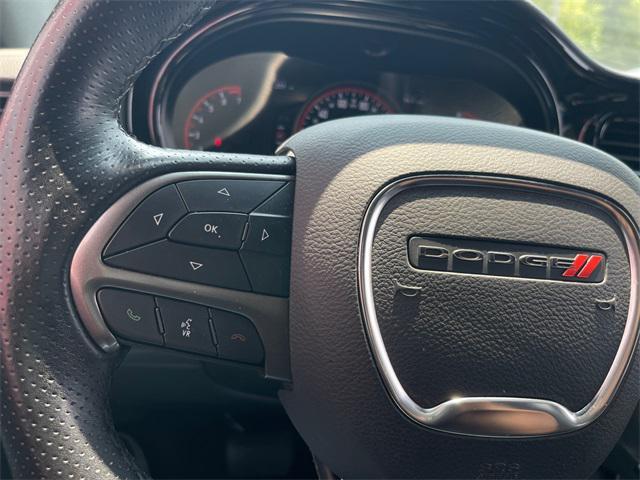 Photo of 2023 DB Black Crystal Clearcoat Dodge Durango