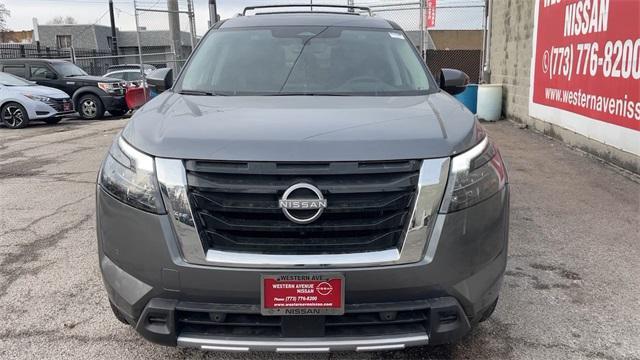 Photo of 2025 Gun Metallic Nissan Pathfinder