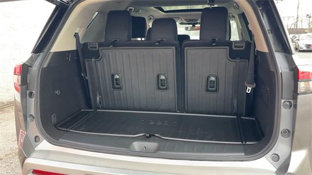 Photo of 2025 Gun Metallic Nissan Pathfinder