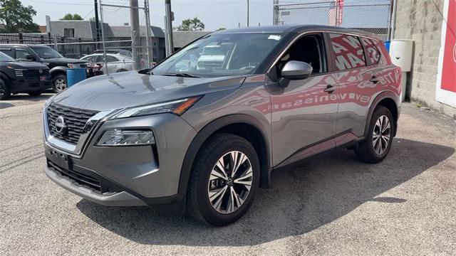 Photo of 2023 Gun Metallic Nissan Rogue