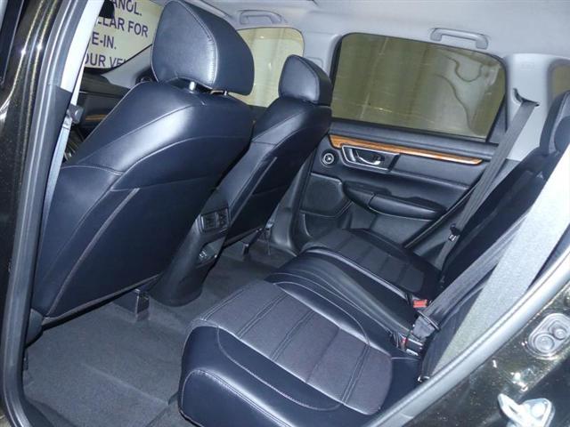 Photo of 2017 Black Honda CR-V