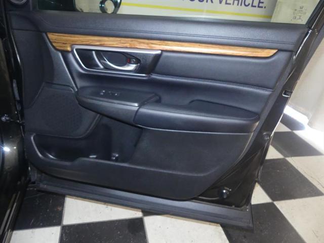Photo of 2017 Black Honda CR-V