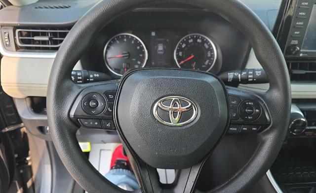 Photo of 2021 Gray Toyota RAV4