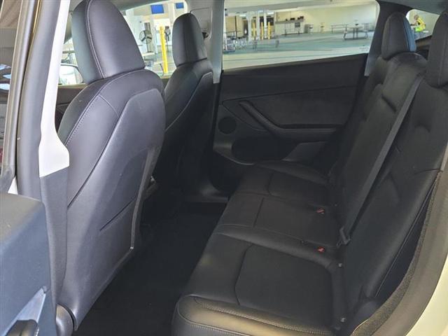 Photo of 2022 Pearl White Multi-Coat Tesla Model Y