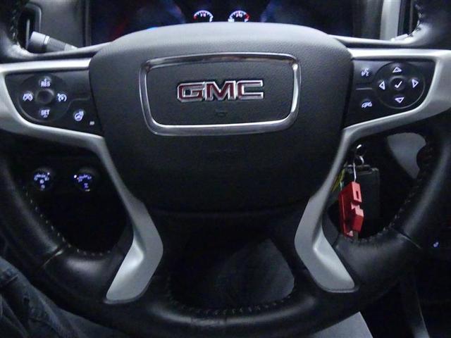Photo of 2022 Onyx Black GMC Canyon