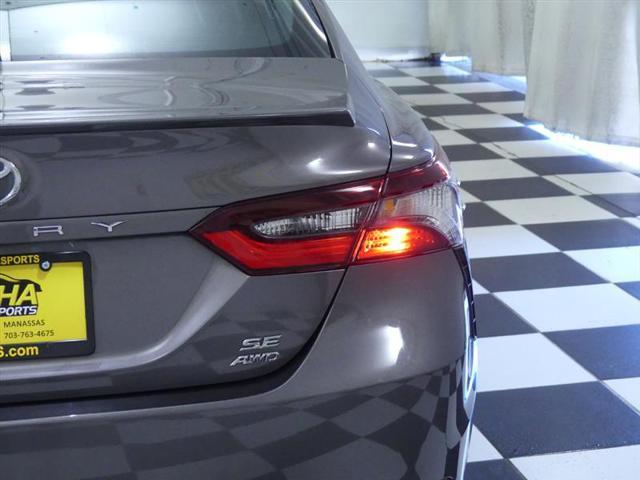 Photo of 2021 Predawn Gray Mica Toyota Camry
