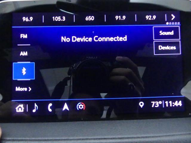 Photo of 2019 Stellar Black Metallic Cadillac XT4