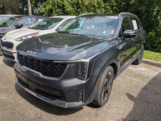Photo of 2025 Interstellar Gray Kia Sorento Hybrid