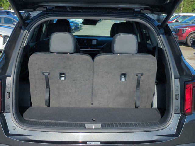 Photo of 2025 Interstellar Gray Kia Sorento Hybrid