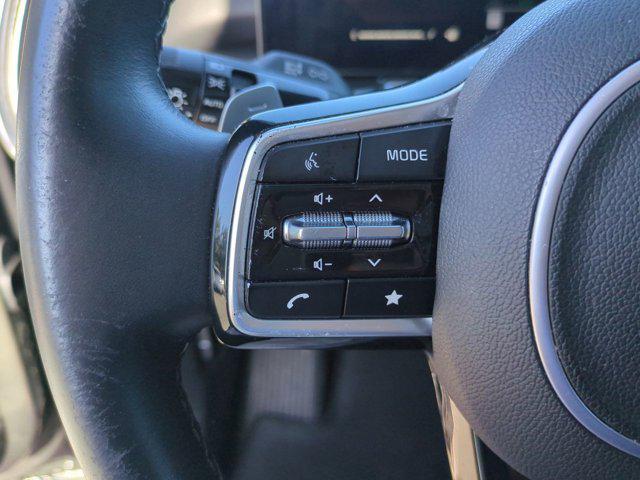 Photo of 2025 Interstellar Gray Kia Sorento Hybrid
