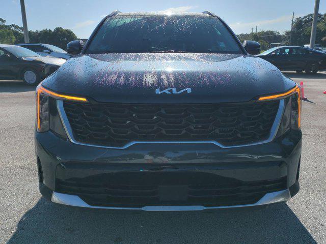Photo of 2025 Interstellar Gray Kia Sorento Hybrid