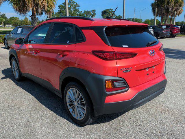 Photo of 2019 Sunset Orange Hyundai KONA