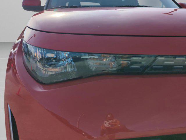 Photo of 2025 Inferno Red Kia Soul