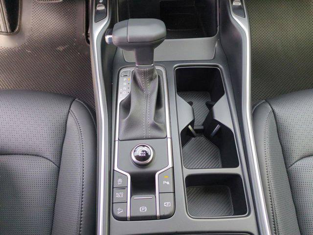 Photo of 2025 Glacial White Pearl Kia Sorento