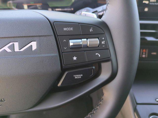 Photo of 2026 Snow White Pearl Kia Sportage