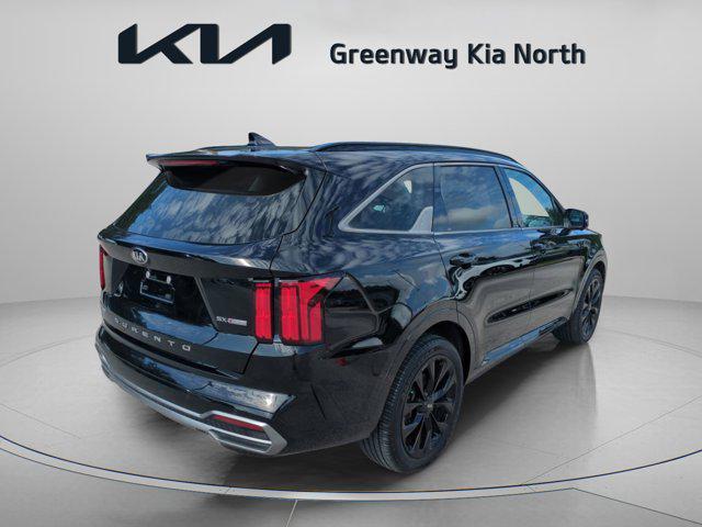 Photo of 2021 Ebony Black Kia Sorento
