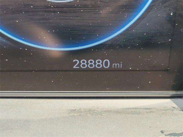 Photo of 2022 Phantom Black Hyundai TUCSON