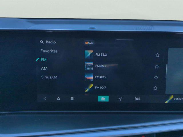 Photo of 2025 Everlasting Silver Kia Sorento
