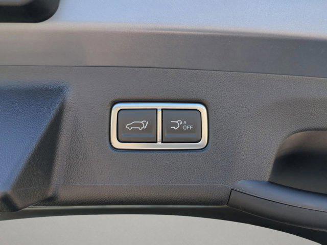 Photo of 2025 Everlasting Silver Kia Sorento