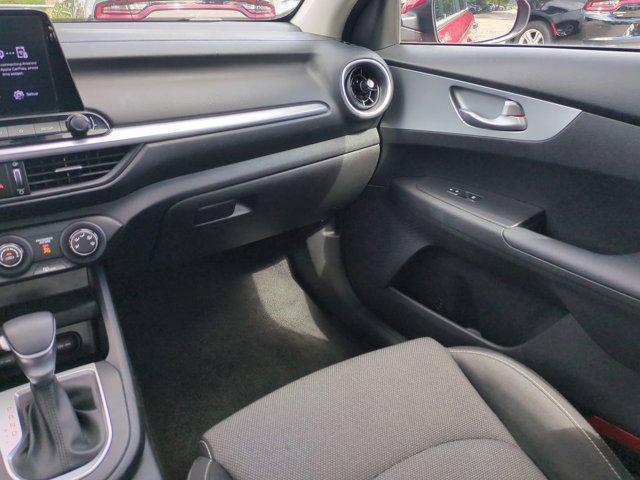 Photo of 2023 Currant Red Kia Forte