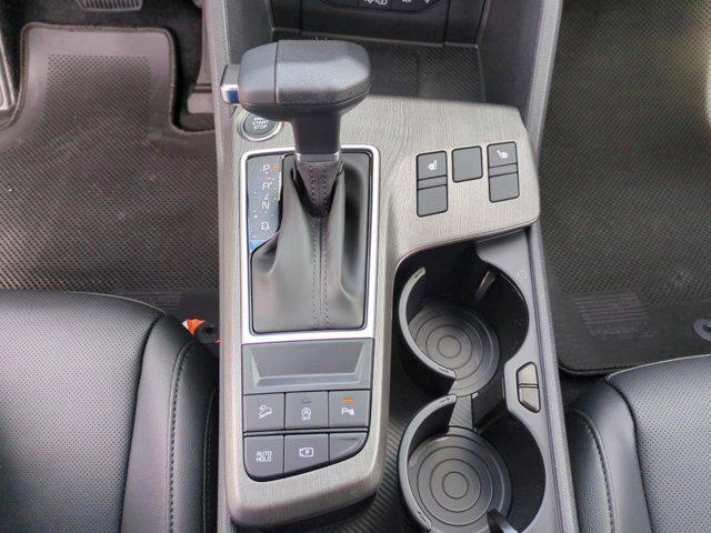 Photo of 2026 Wolf Gray Kia Sportage