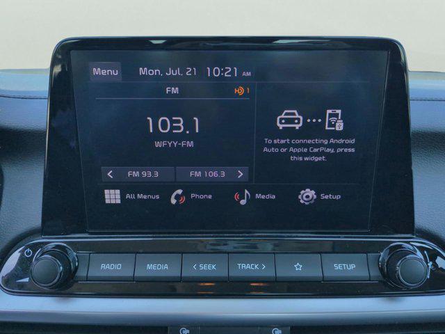 Photo of 2023 Snow White Pearl Kia Forte