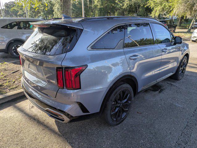 Photo of 2021 Everlasting Silver Kia Sorento