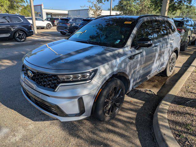 Photo of 2021 Everlasting Silver Kia Sorento