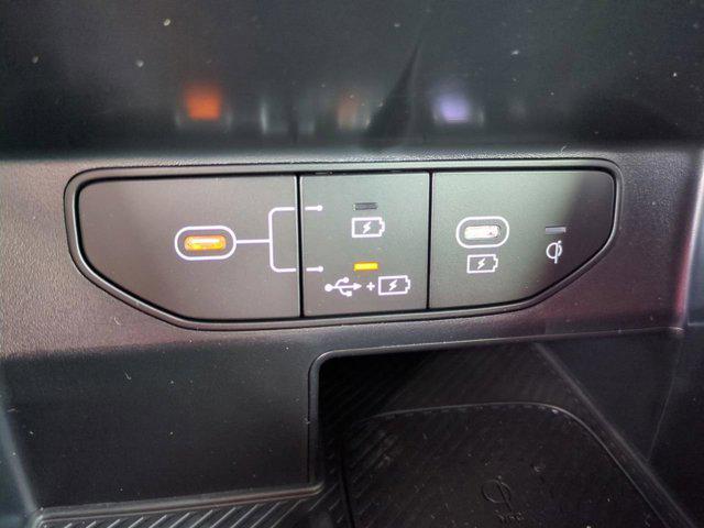 Photo of 2025 Dawning Red Kia Sorento