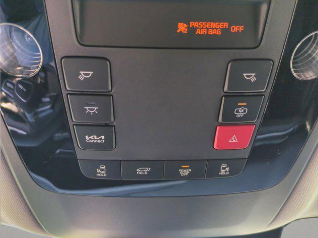 Photo of 2026 Snow White Pearl Kia Carnival Hybrid