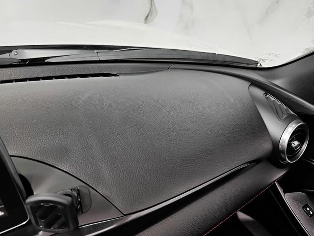 Photo of 2018 Puro White Tri-Coat Pearl FIAT 124 Spider