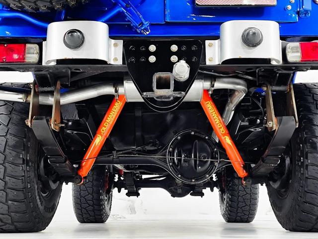 Photo of 1978 Blue Toyota Land Cruiser