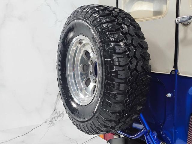 Photo of 1978 Blue Toyota Land Cruiser