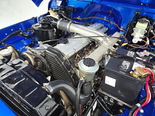 Photo of 1978 Blue Toyota Land Cruiser
