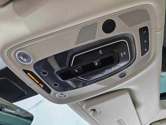 Photo of 2017 Hallmark Metallic Bentley Bentayga