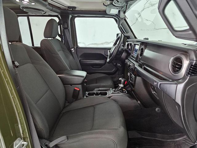 Photo of 2022 Sarge Green Clearcoat Jeep Gladiator