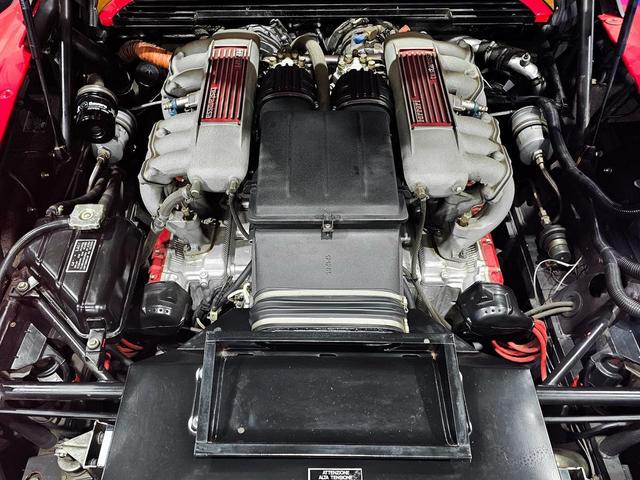 Photo of 1988 Red Ferrari Testarossa