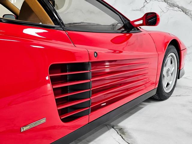 Photo of 1988 Red Ferrari Testarossa