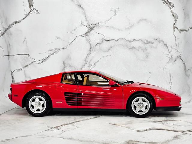 Photo of 1988 Red Ferrari Testarossa