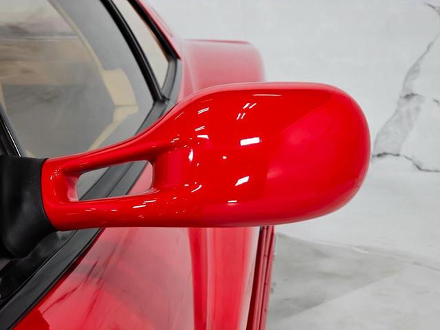 Photo of 1988 Red Ferrari Testarossa