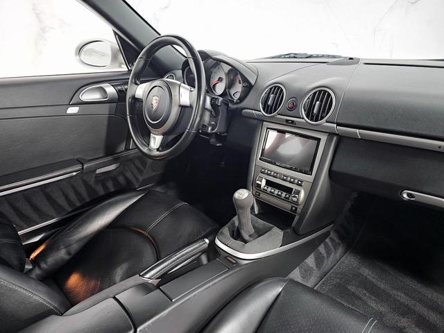 Photo of 2006 Silver Porsche Cayman