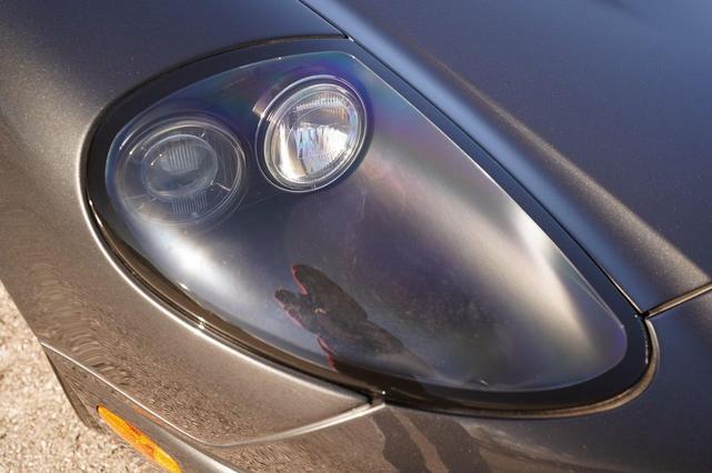 Photo of 2006 Snow Shadow Gray Aston Martin V12 Vanquish
