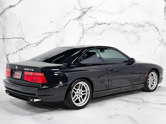 Photo of 1995 Black BMW 850