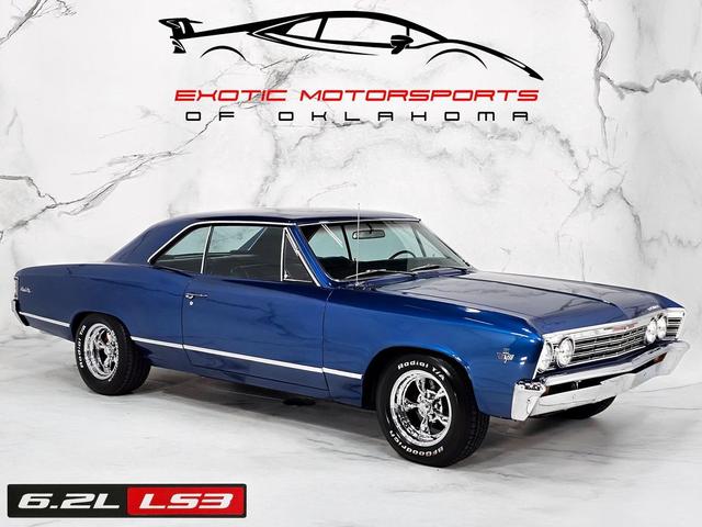 Photo of 1967 Blue Chevrolet Malibu